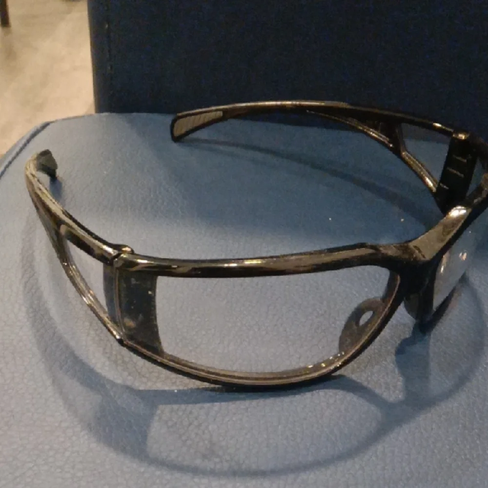 Black Wearable Smart Glasses
